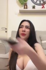 Video Viral Model Cantik Pulen Dina Santika Tobrut